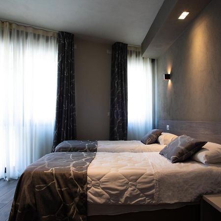 Astoria Living Apartments Bologna Ngoại thất bức ảnh
