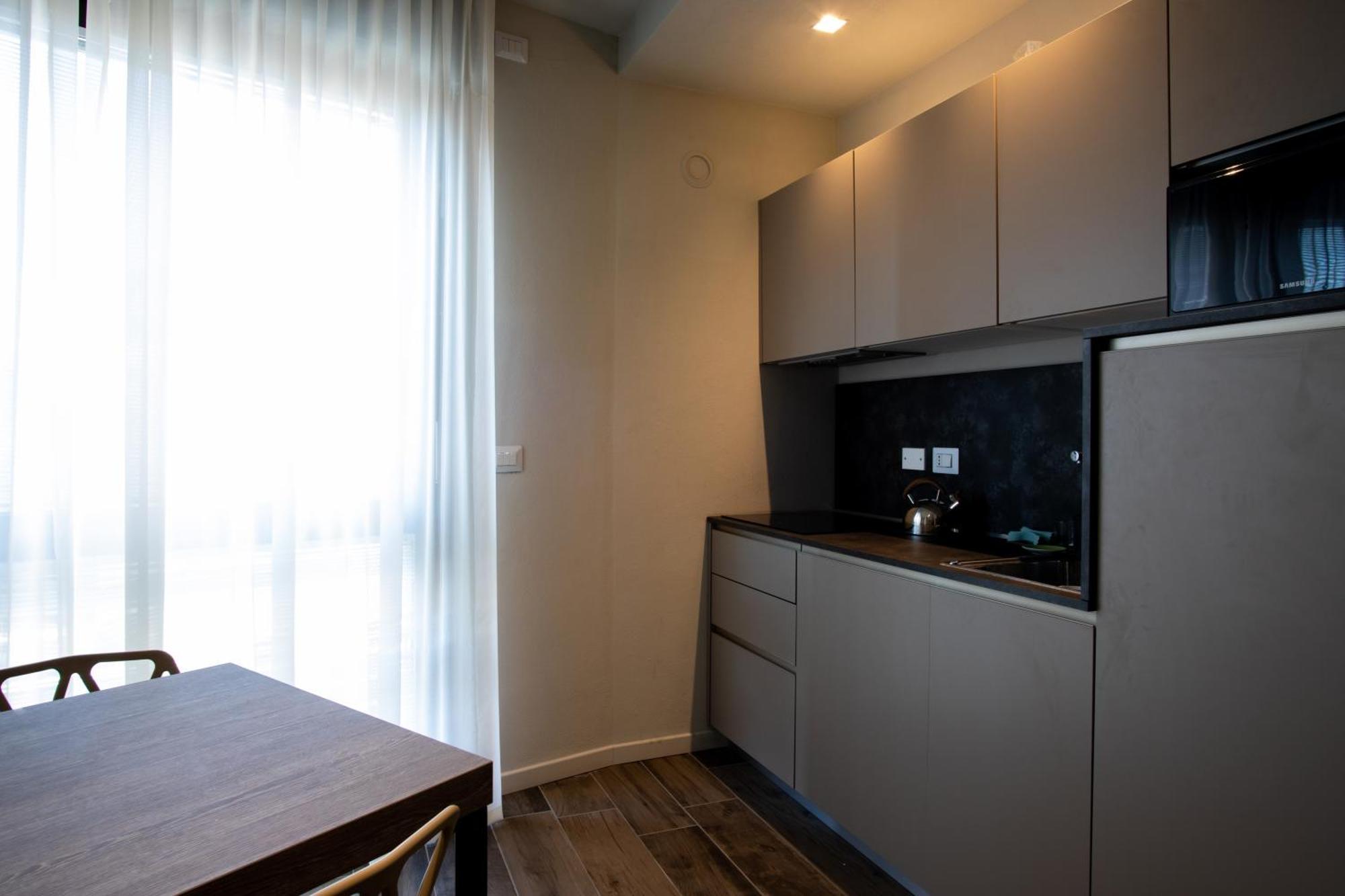 Astoria Living Apartments Bologna Ngoại thất bức ảnh
