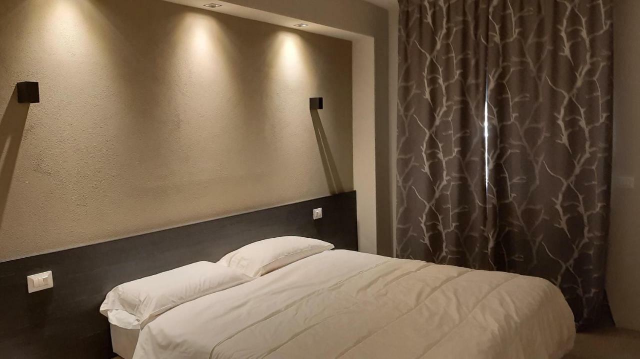 Astoria Living Apartments Bologna Ngoại thất bức ảnh