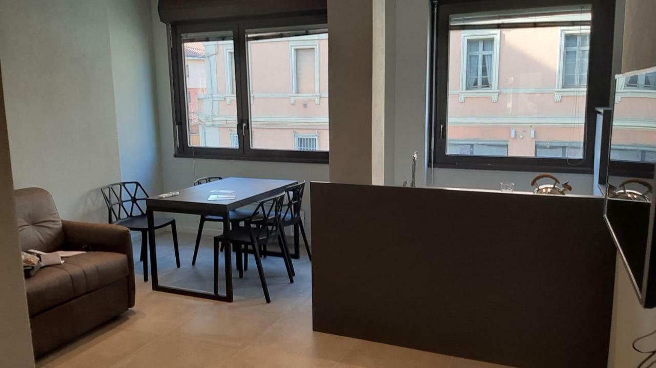 Astoria Living Apartments Bologna Ngoại thất bức ảnh