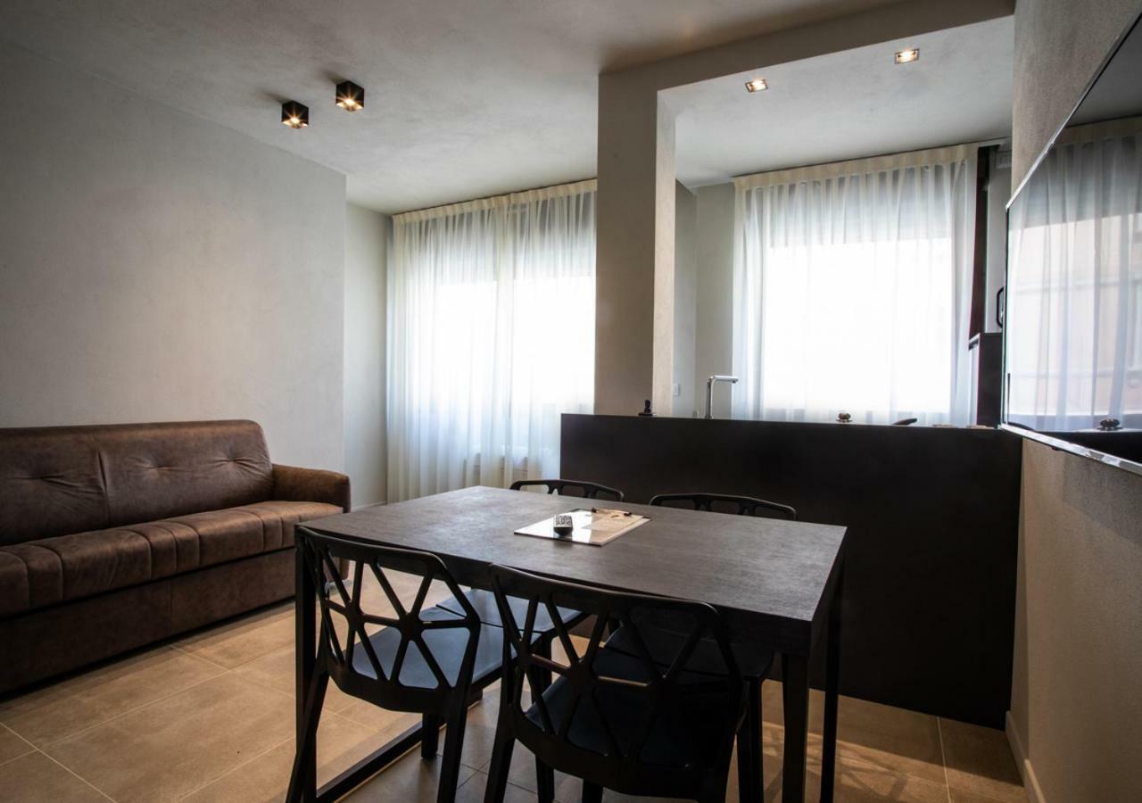 Astoria Living Apartments Bologna Ngoại thất bức ảnh