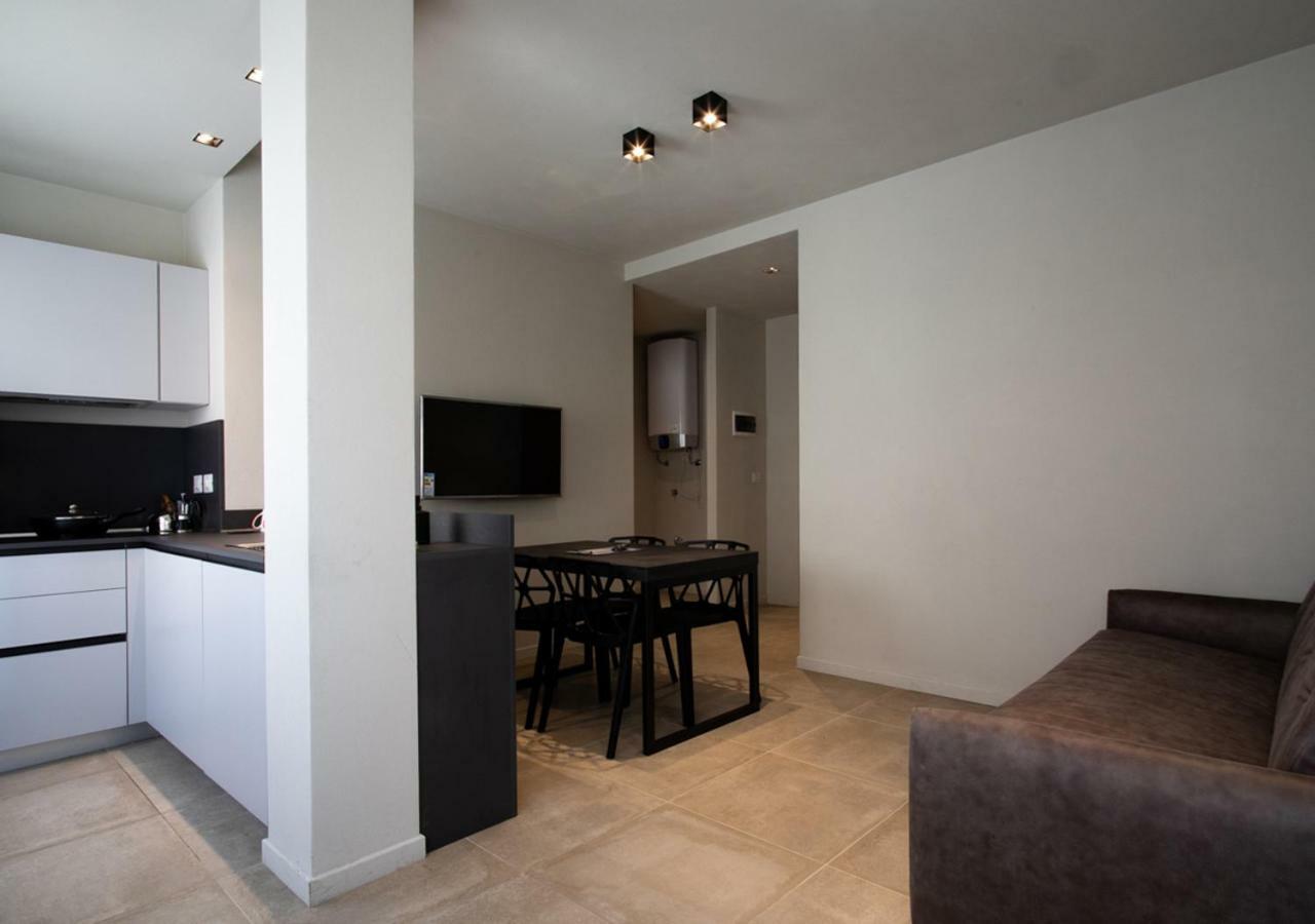Astoria Living Apartments Bologna Ngoại thất bức ảnh