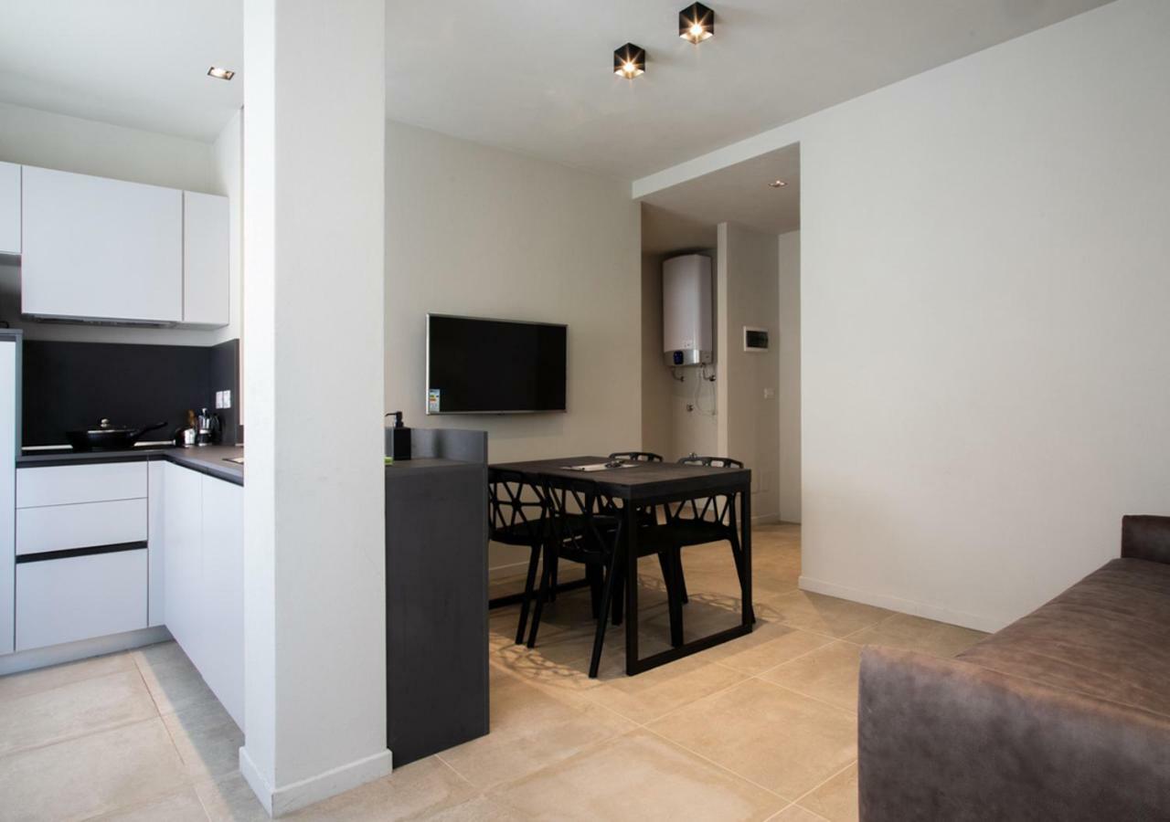 Astoria Living Apartments Bologna Ngoại thất bức ảnh