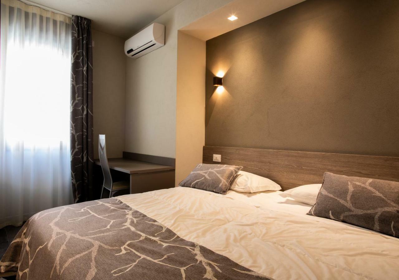 Astoria Living Apartments Bologna Ngoại thất bức ảnh