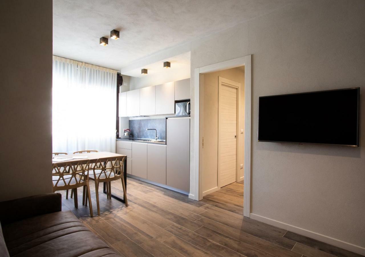 Astoria Living Apartments Bologna Ngoại thất bức ảnh