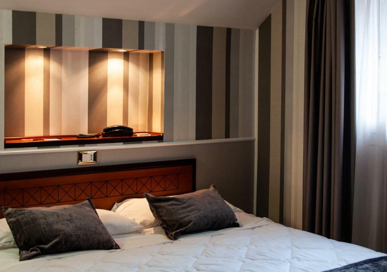 Astoria Living Apartments Bologna Ngoại thất bức ảnh